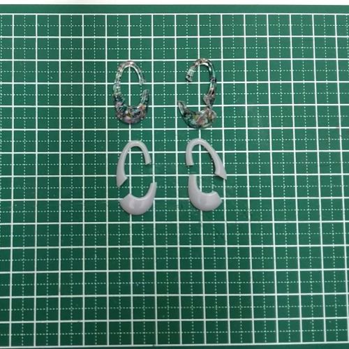 ③パーツをカットする
