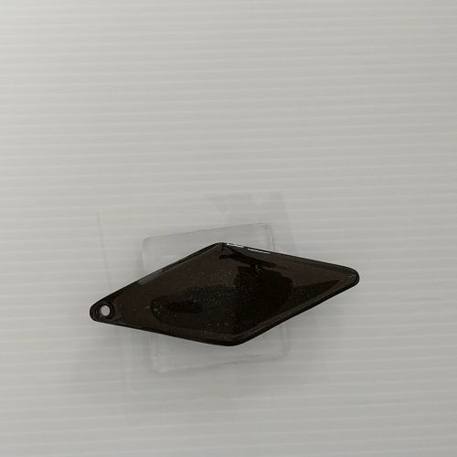 ⑧サイドと裏側をやすりがけしてコーティングする