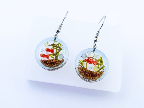 金魚の水槽風ピアスに必要な材料・道具