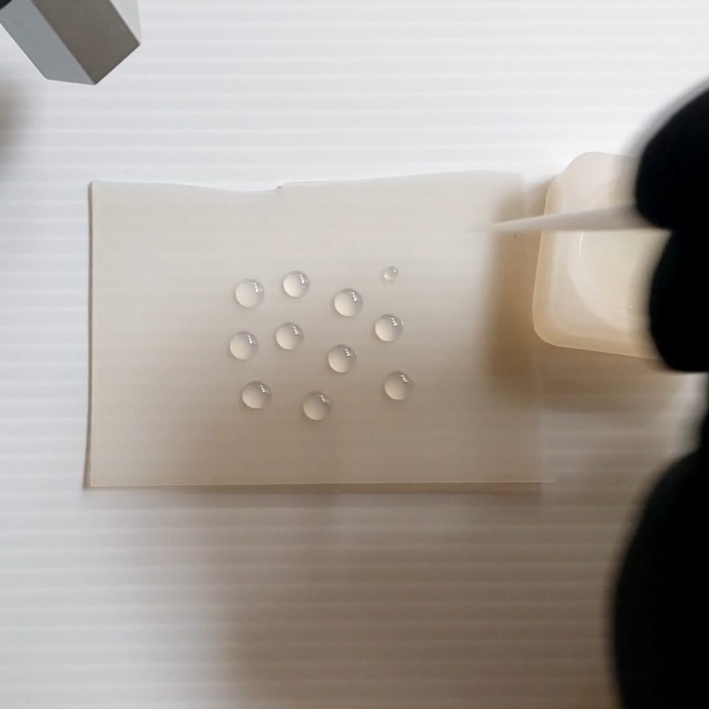 ③デコレーション用の円形のパーツを作るわ