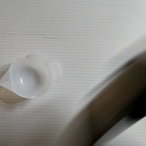 ①レジン液を着色する