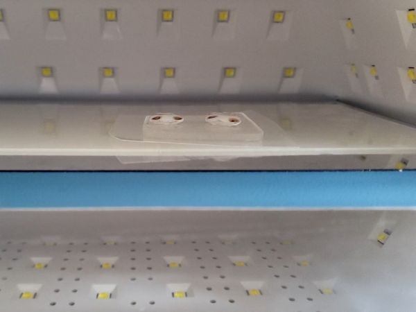 ②シリコンマットを敷いてパーツを作る