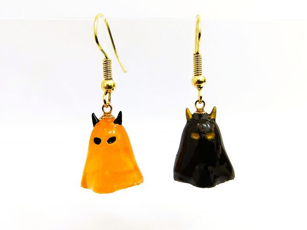 ハロウィンにぴったりのツノが可愛いシーツお化けピアスの作り方
