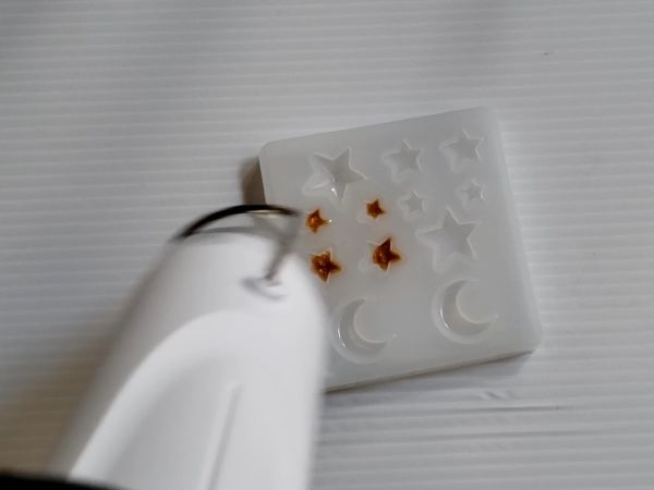 ②星型のパーツを作る