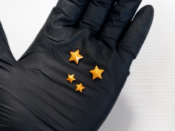 ②星型のパーツを作る