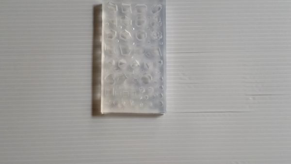 ①いちごパーツを作る