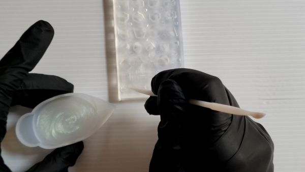 ①いちごパーツを作る