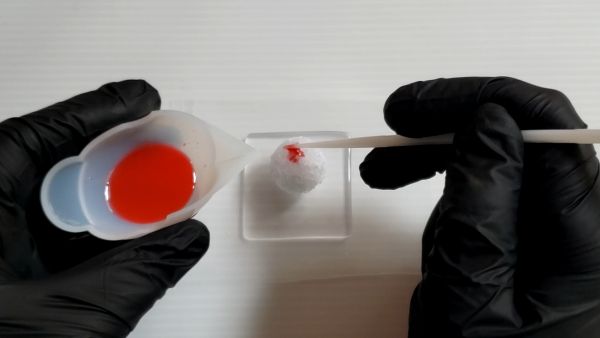 ③シロップ・ソースを作ってかき氷にかける