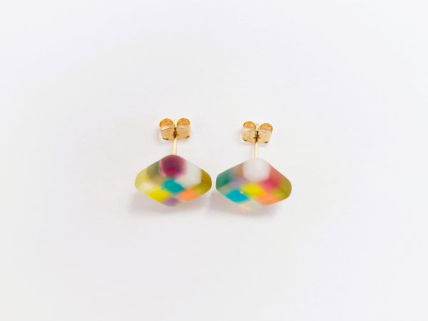 おしゃれなステンドグラス風ピアスの作り方
