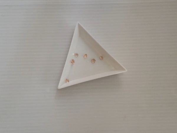 ①小さなパーツを7種類くらい作る