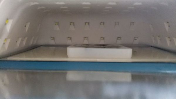 ②コウモリの羽パーツを作ってヒートンを接着する